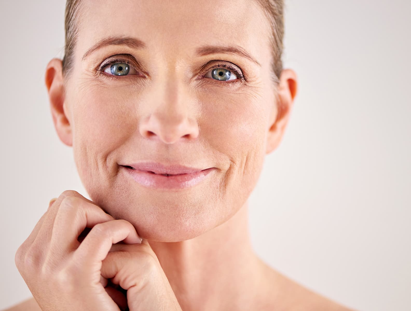 A chemical peel solution being applied at Acqua Blu Medical Spa